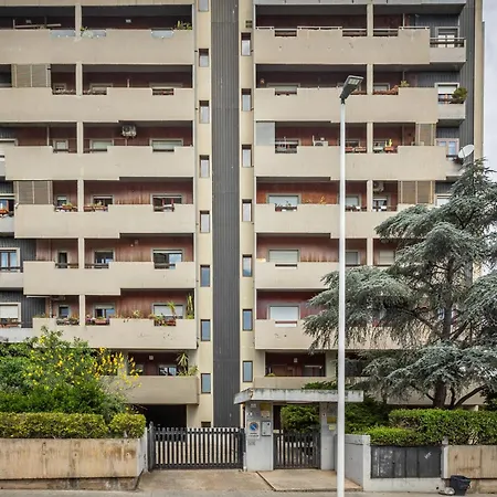 Guesthost - La Pavoncella Terrace